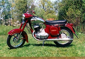 JAWA 250 559